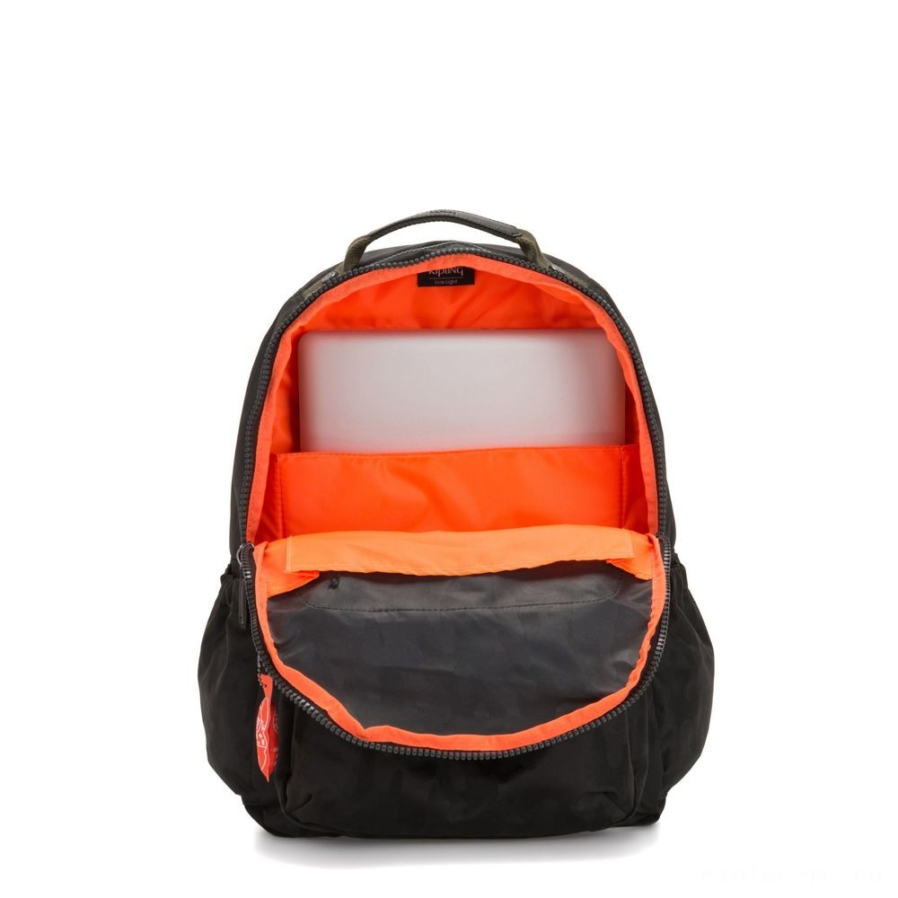 Kipling SEOUL GO Huge knapsack with laptop computer protection Camouflage Black