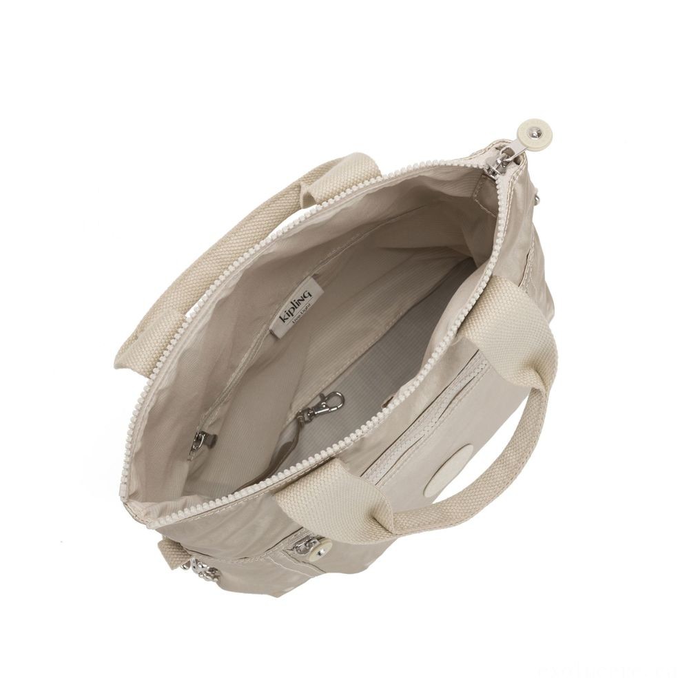 Kipling ELEVA Shoulderbag along with Removable and Flexible Strap Cloud Metallic.