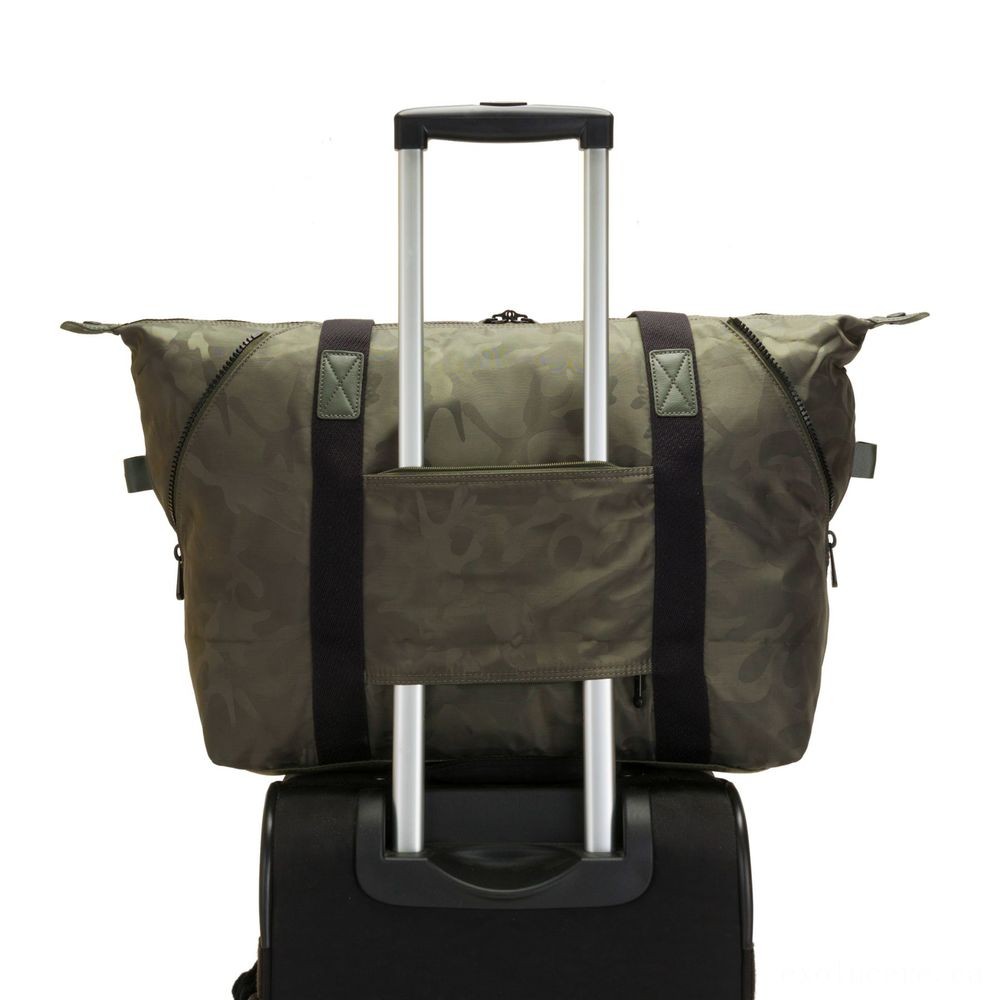 Kipling craft M Multi-use art carry along with trolley sleeve Satin Camo.