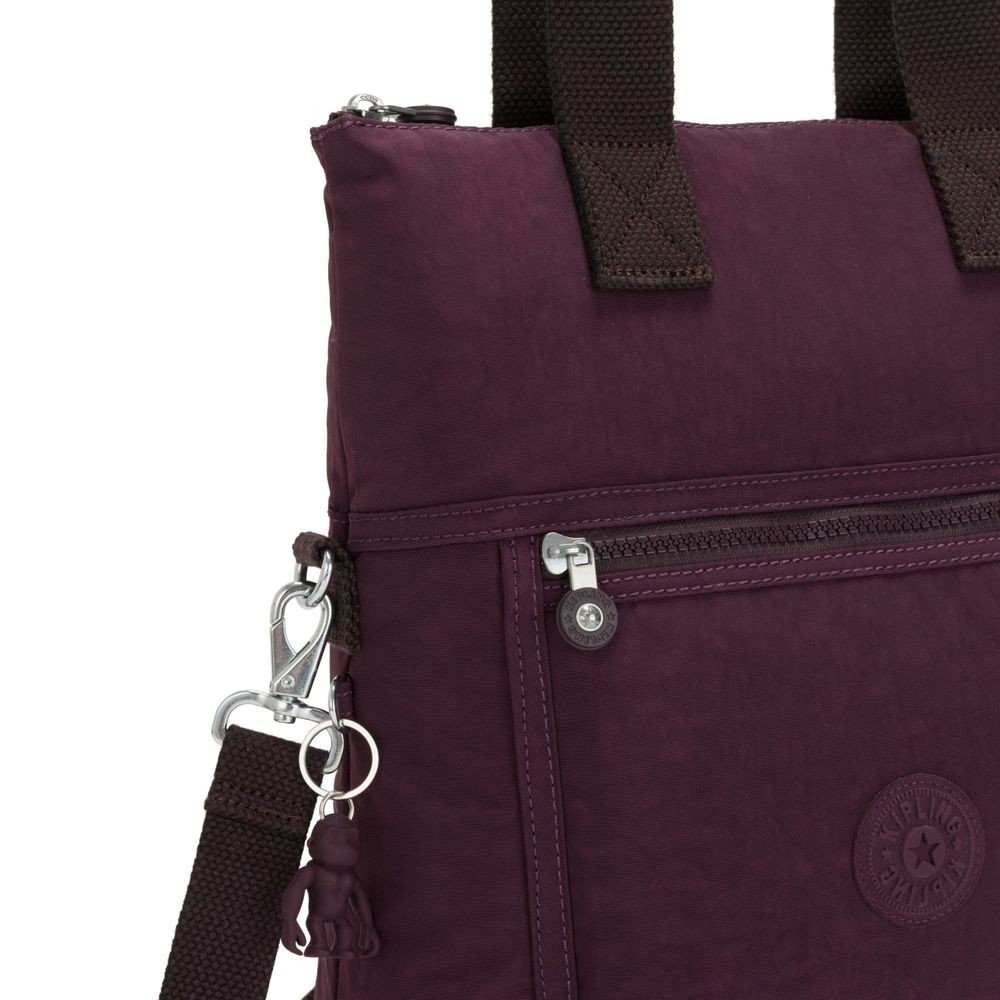Kipling ELEVA Shoulderbag with Adjustable as well as easily removable Band Sulky Plum.