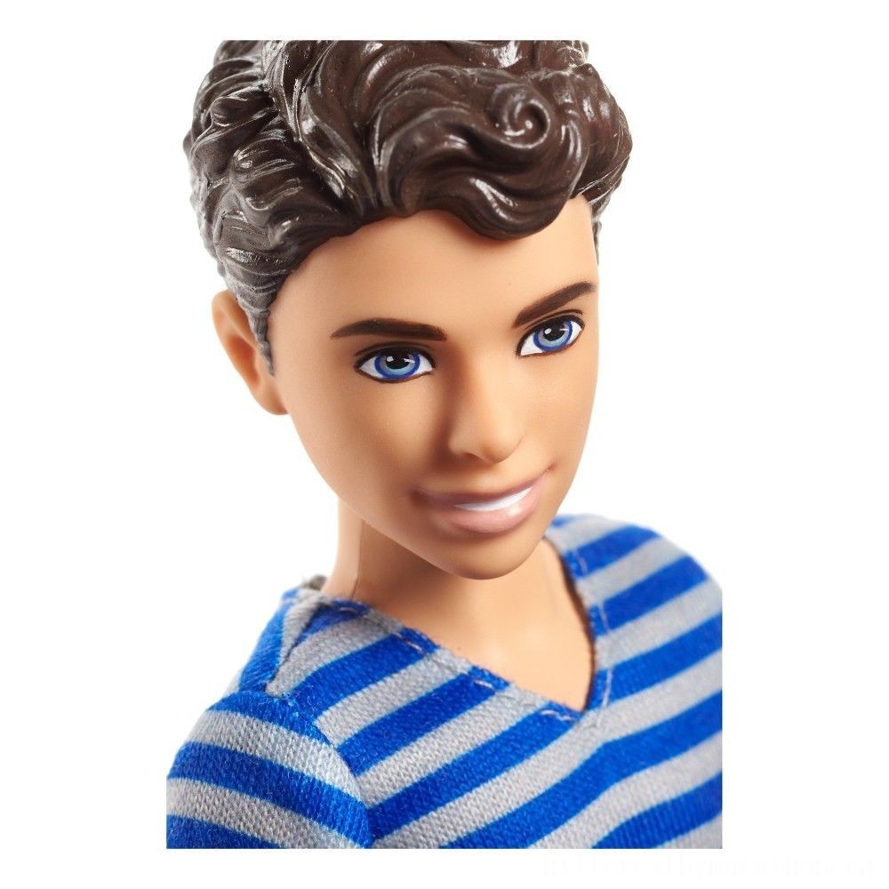 Barbie Skipper Babysitters Inc. Child Caretaker Figurine and Accessory
