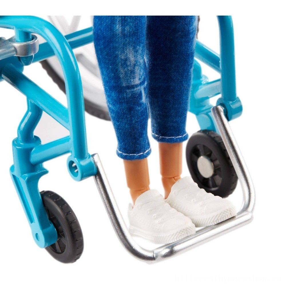 Seasonal Sale - Barbie Fashionistas Toy # 132 Blonde along with Going Mobility Device and also Ramp - Half-Price Hootenanny:£11