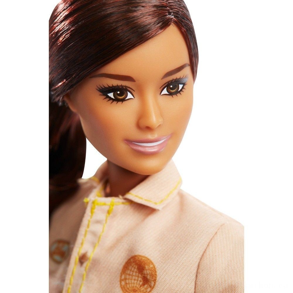 Summer Sale - Barbie National Geographic Figurine along with Ape - Off:£10[laa5376ma]