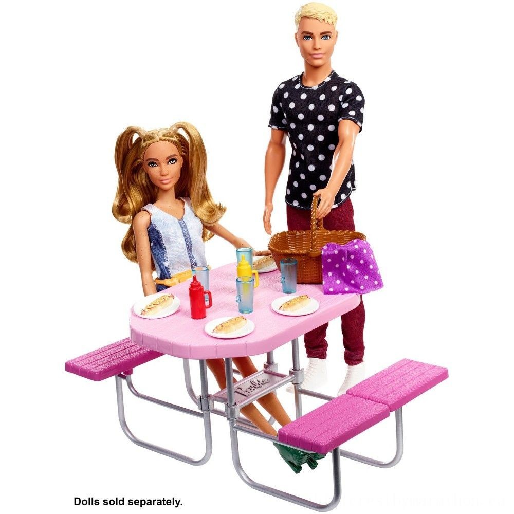 Memorial Day Sale - Barbie Barbecue Table Accessory - Liquidation Luau:£6