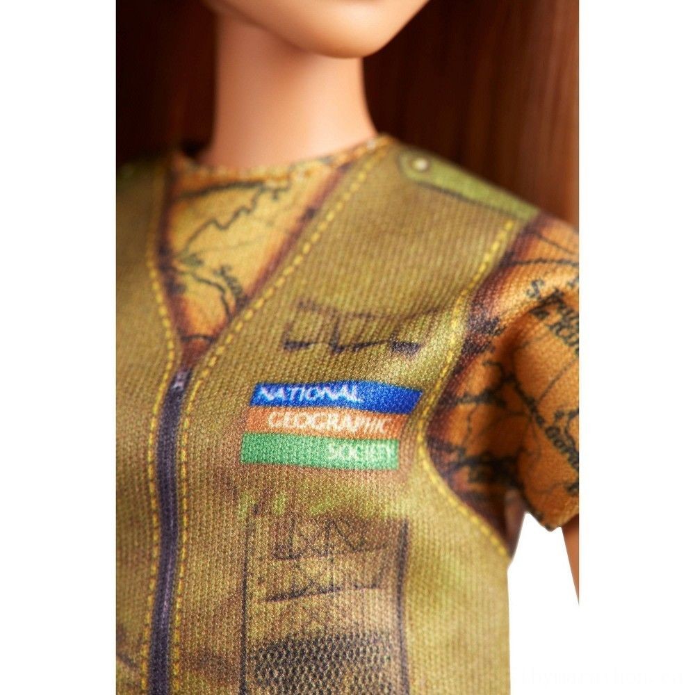 Stocking Stuffer Sale - Barbie National Geographic Professional Photographer Playset - Hot Buy:£12[nea5422ca]