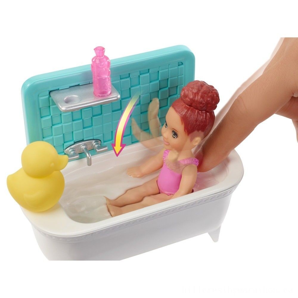 Barbie Skipper Babysitters Inc. Figurine && Playset- Blond