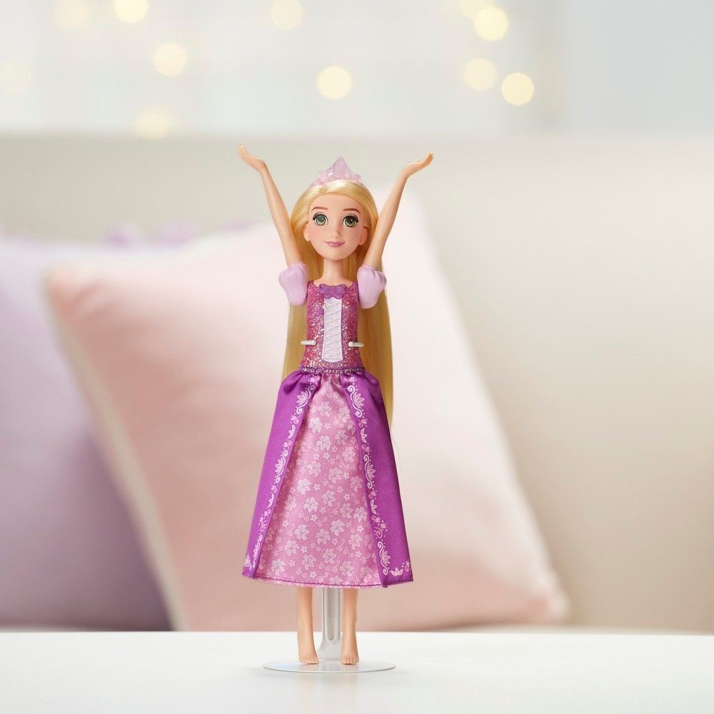 Disney Princess Shimmering Track Rapunzel, Singing Doll