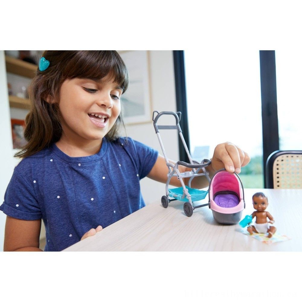 Barbie Skipper Babysitters Inc. Figurine && Playset