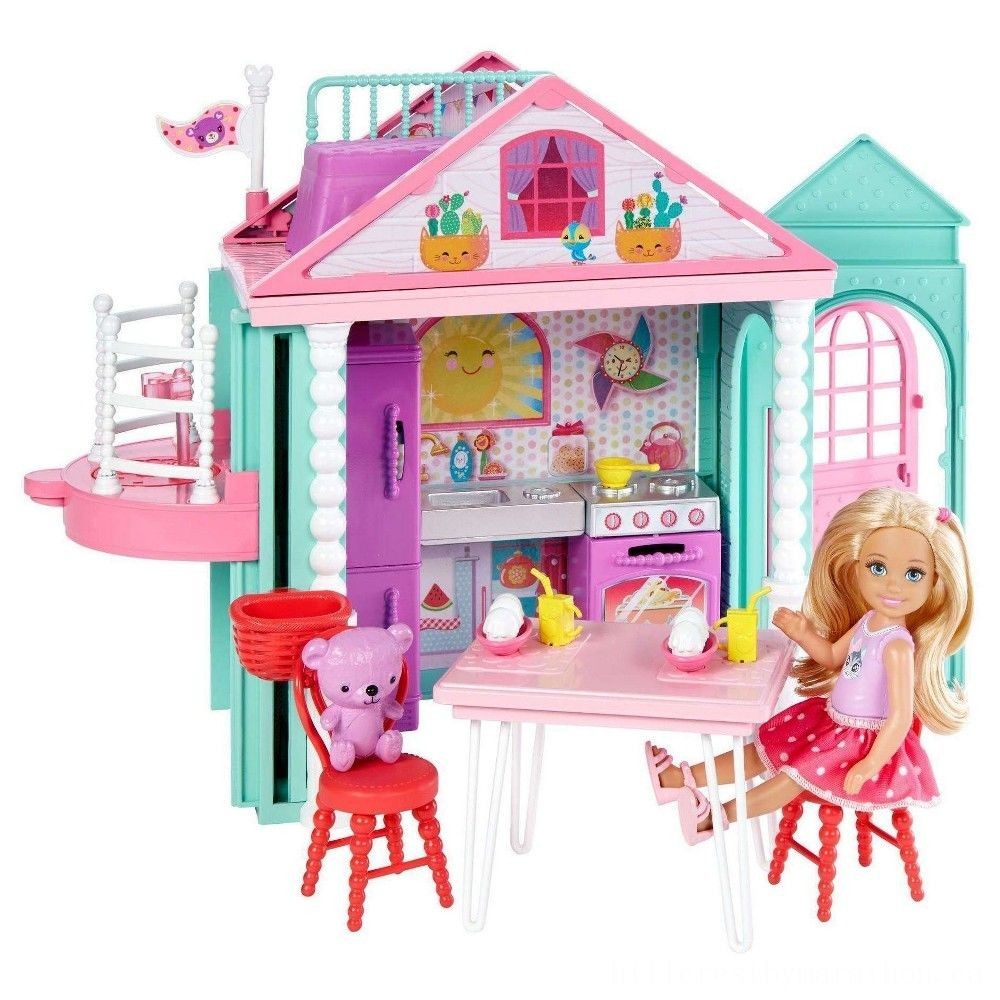 Barbie Nightclub Chelsea Figurine and Playhouse