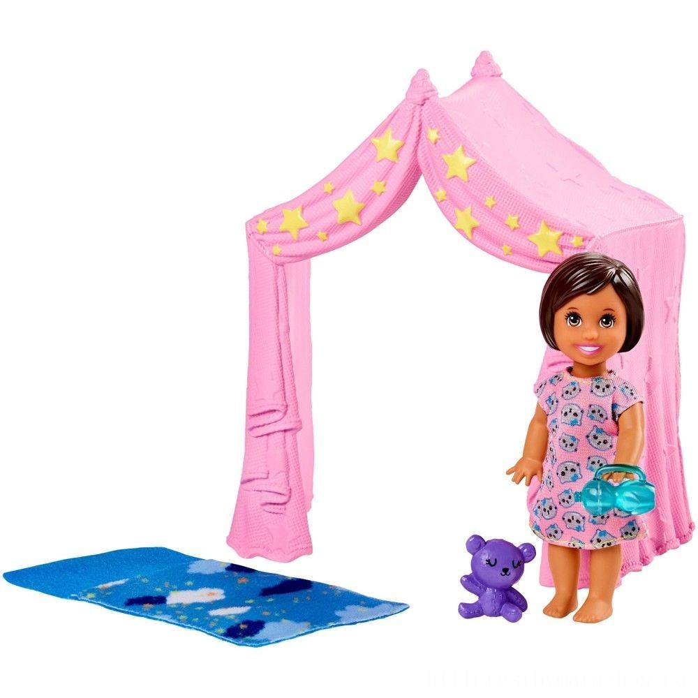 Barbie Skipper Sitter Inc. Figurine && Sleepover Playset
