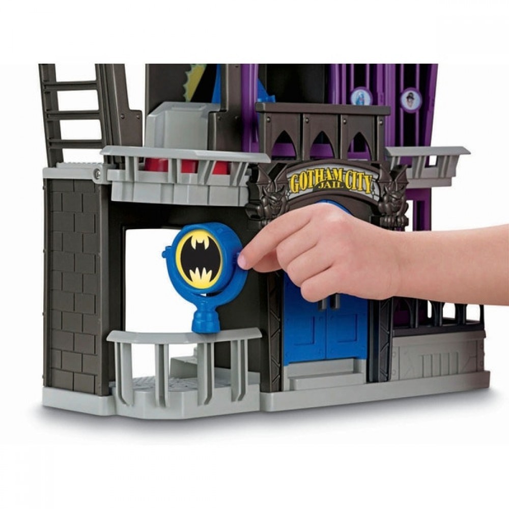Best Price in Town - Imaginext DC Super Friends Gotham Urban Area Prison Playset - Clearance Carnival:£19[laa6129ma]