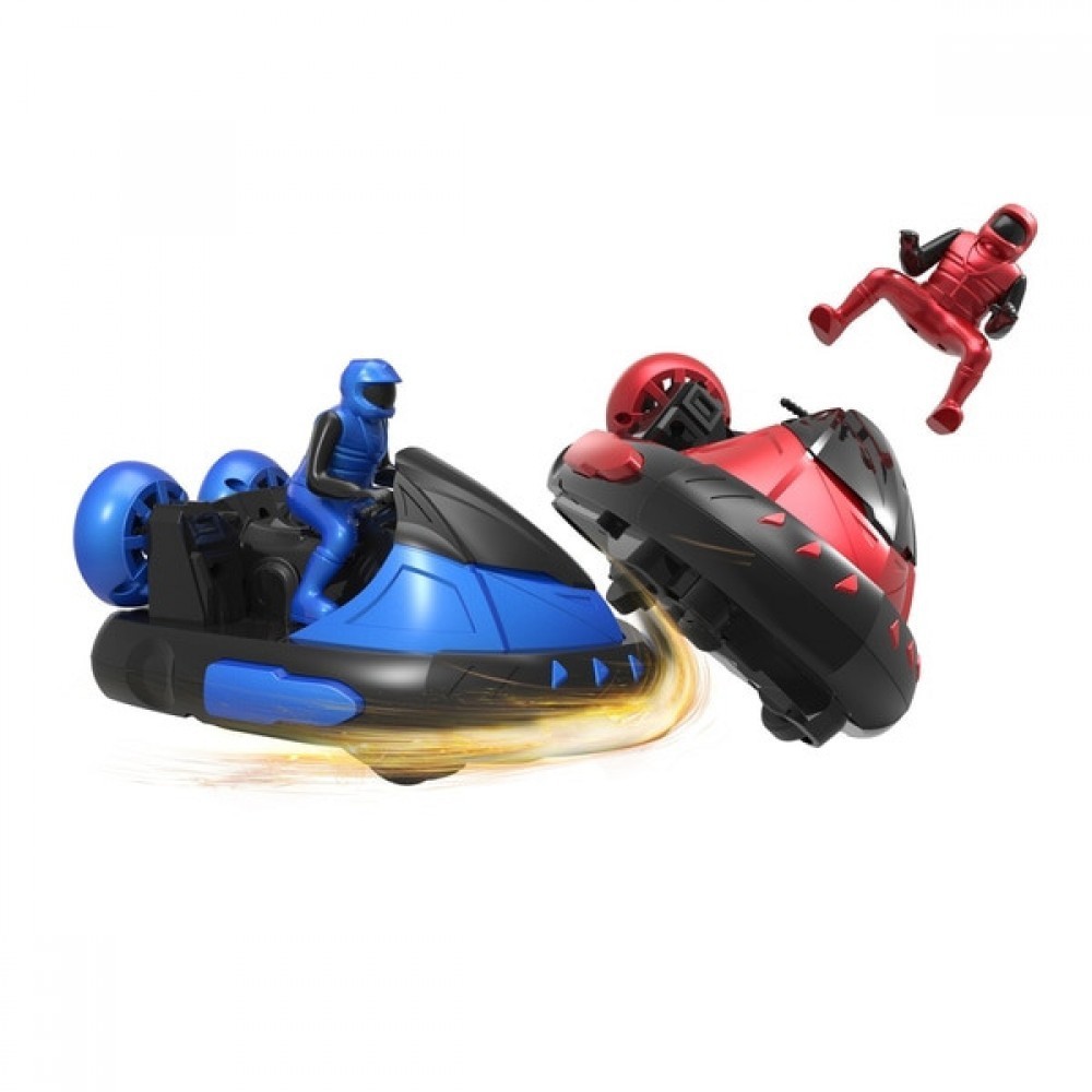 Price Cut - Remote Control Battle Bumper Cars along with Drivers - Sale-A-Thon:£16