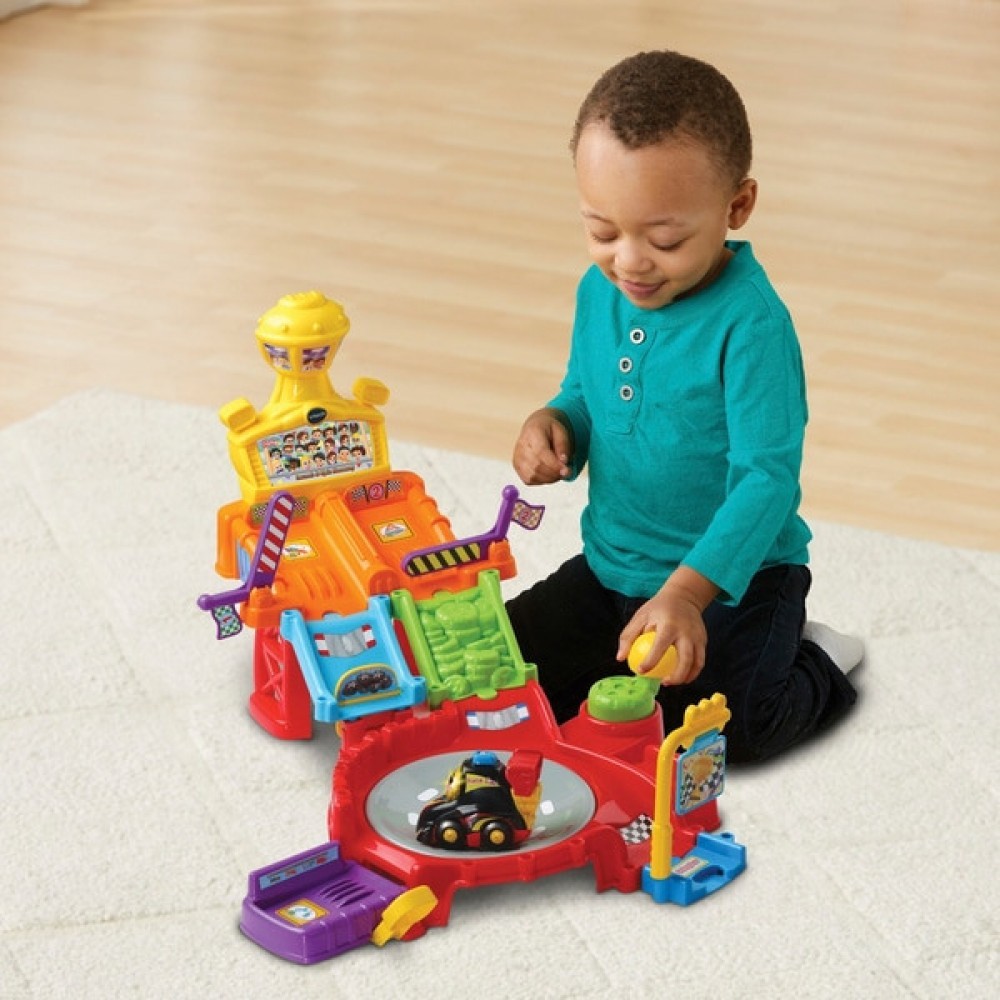 New Year's Sale - VTech Toot-Toot Drivers Spin Raceway - Extraordinaire:£9