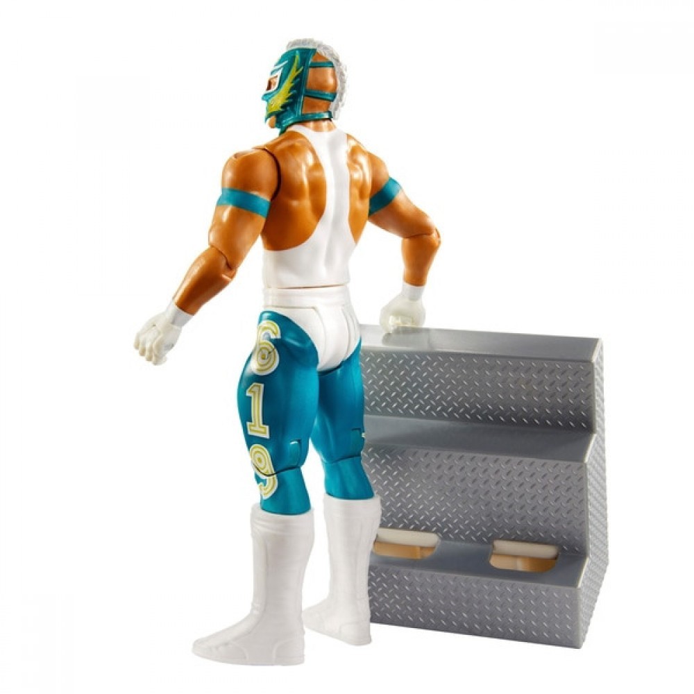 WWE Wrekkin Rey Mysterio Figure
