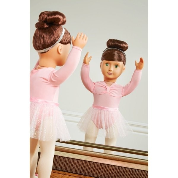 Last-Minute Gift Sale - Our Creation Deluxe Doll Sydney Lee - Value-Packed Variety Show:£32