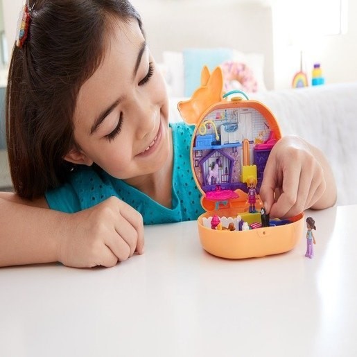 Two for One Sale - Polly Pocket Playset 'Corgi Cuddles' Compact - Click and Collect Cash Cow:£11