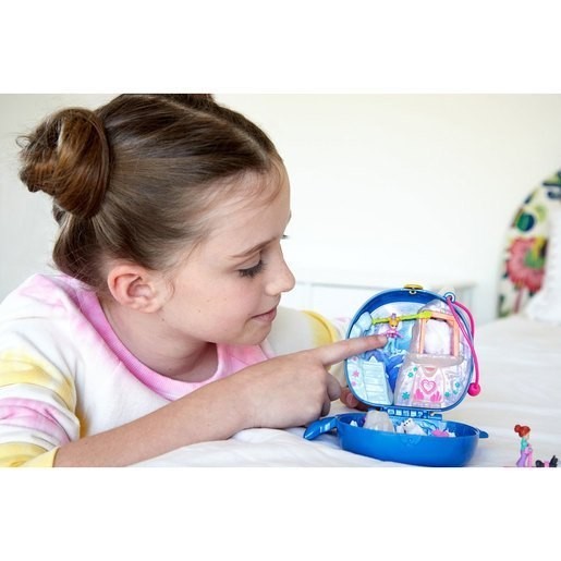 July 4th Sale - Polly Pocket Micro Narwhal Treaty - Crazy Deal-O-Rama:£11