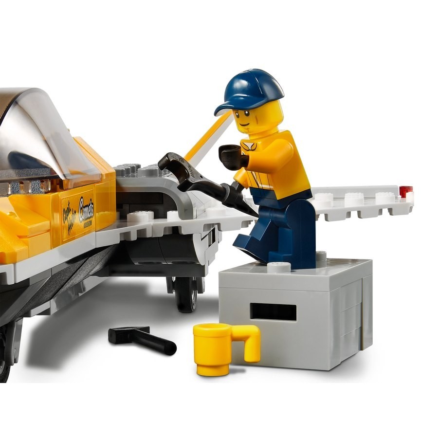 Father's Day Sale - Lego Area Airshow Plane Transporter - Fourth of July Fire Sale:£29[cob10337li]