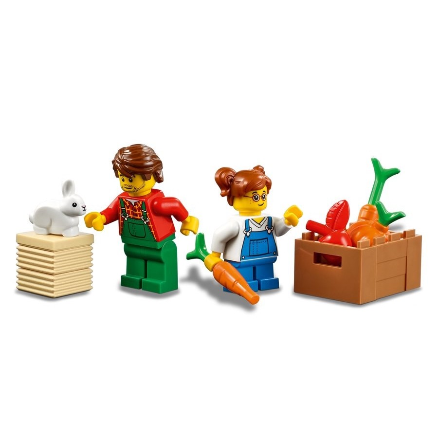 Presidents' Day Sale - Lego Metropolitan Area Tractor - Mania:£19