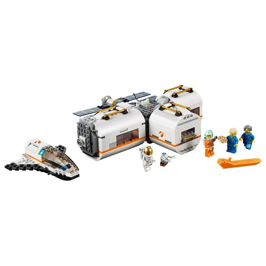 September Labor Day Sale - Lego Area Lunar Spaceport Station - Halloween Half-Price Hootenanny:£50[cob10348li]