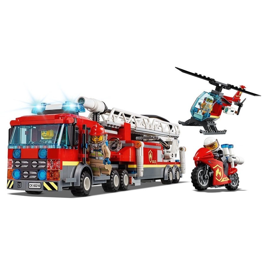 Best Price in Town - Lego Urban Area Midtown Fire Brigade - Internet Inventory Blowout:£75[beb10373nn]