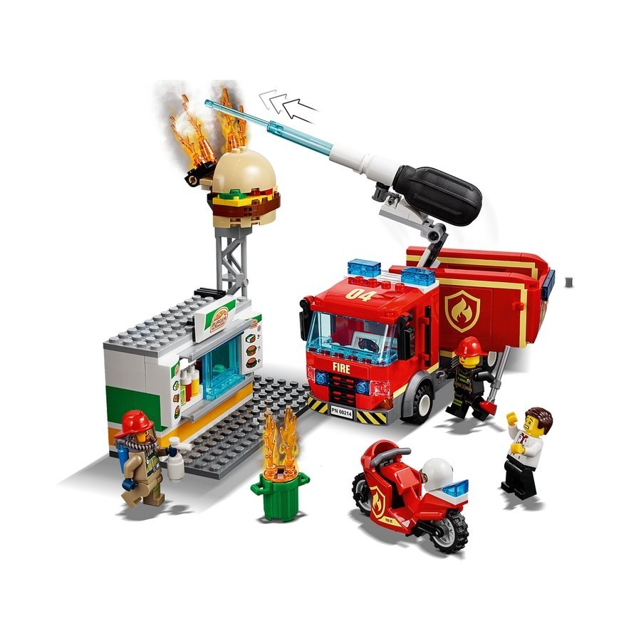Fire Sale - Lego Area Cheeseburger Pub Fire Saving - Value:£32[cob10402li]