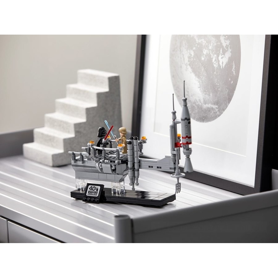 February Love Sale - Lego Star Wars Bespin Duel - Steal:£33[lab10476ma]