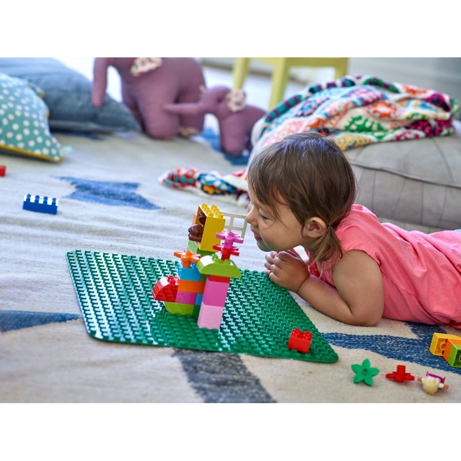 Members Only Sale - Lego Duplo Environment-friendly Baseplate - Markdown Mardi Gras:£13