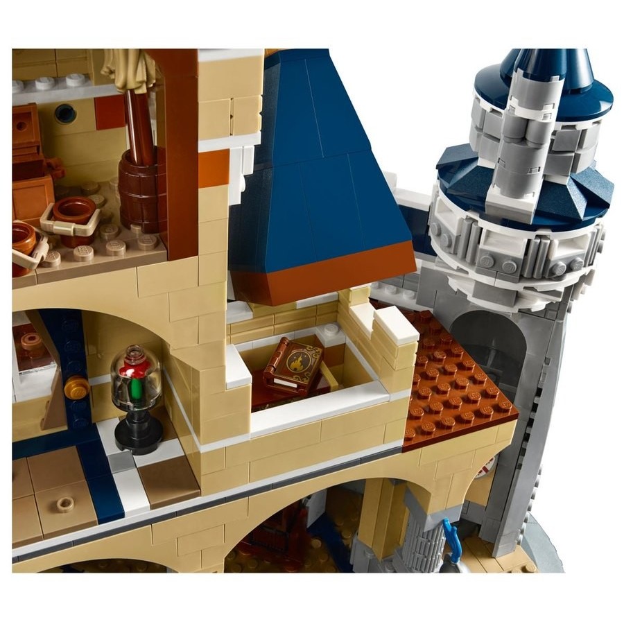 Last-Minute Gift Sale - Lego Disney The Disney Palace - Unbelievable:£87[cob10738li]