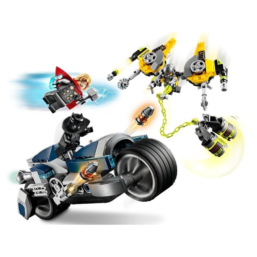 Final Clearance Sale - Lego Marvel Avengers Speeder Bike Assault - Spring Sale Spree-Tacular:£19[lab10776ma]