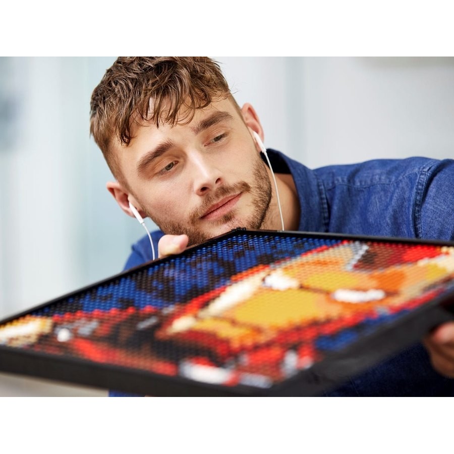 Blowout Sale - Lego Wonder Marvel Studios Iron Guy - Mother's Day Mixer:£70