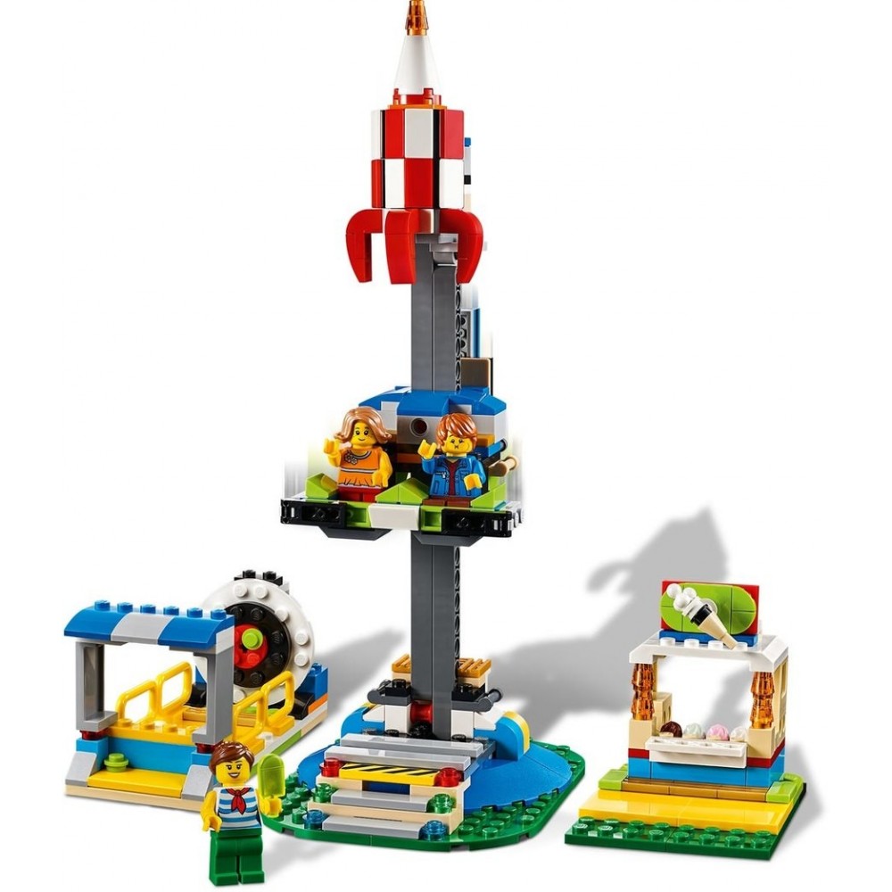 Everything Must Go - Lego Creator 3-In-1 Fairground Carousel - Web Warehouse Clearance Carnival:£41