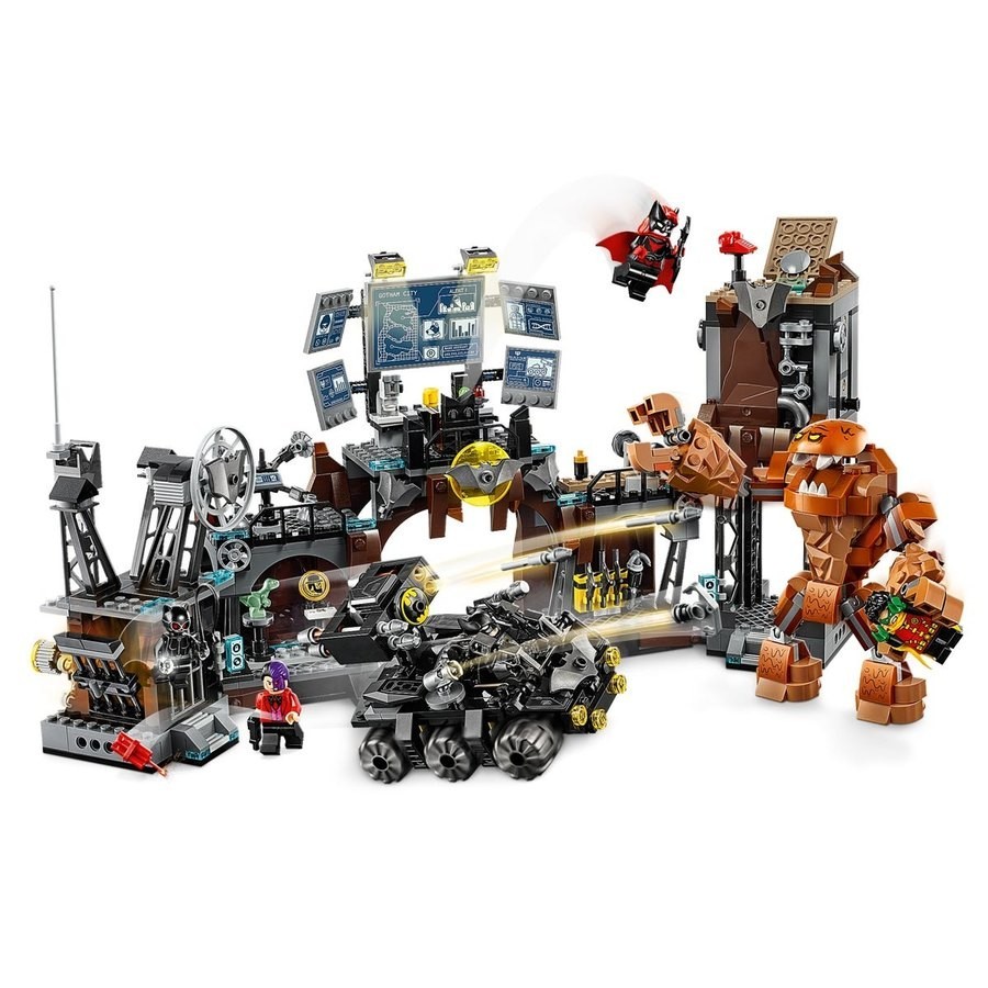 Curbside Pickup Sale - Lego Dc Batcave Clayface Attack - Spectacular:£73