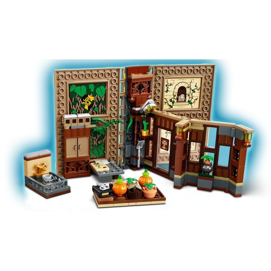 Doorbuster - Lego Harry Potter Hogwarts Second: Herbology Lesson - Mother's Day Mixer:£30