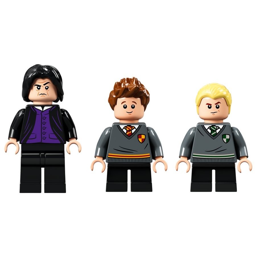 Exclusive Offer - Lego Harry Potter Hogwarts Second: Potions Lesson - Liquidation Luau:£30