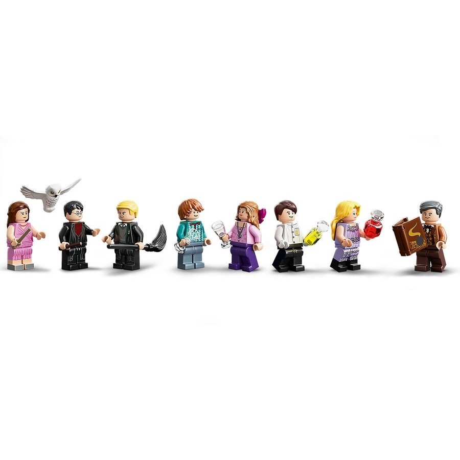 No Returns, No Exchanges - Lego Harry Potter Hogwarts Astrochemistry High Rise - Online Outlet Extravaganza:£74