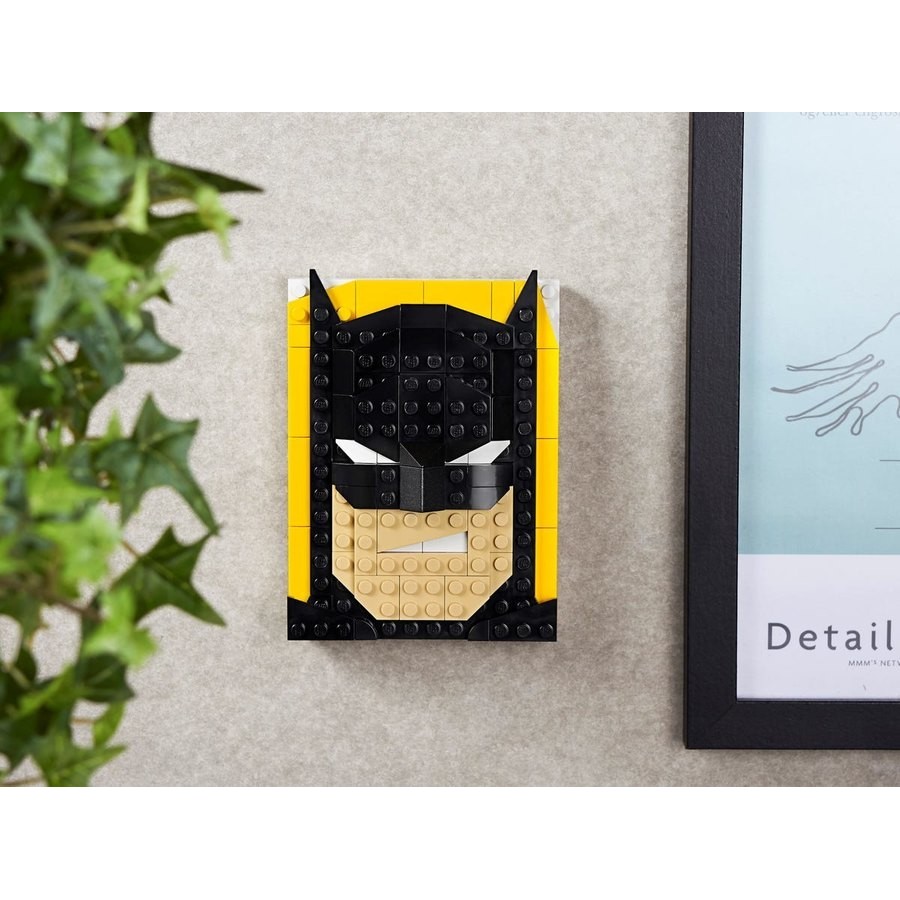 70% Off - Lego Batman Batman - Internet Inventory Blowout:£18[chb10994ar]