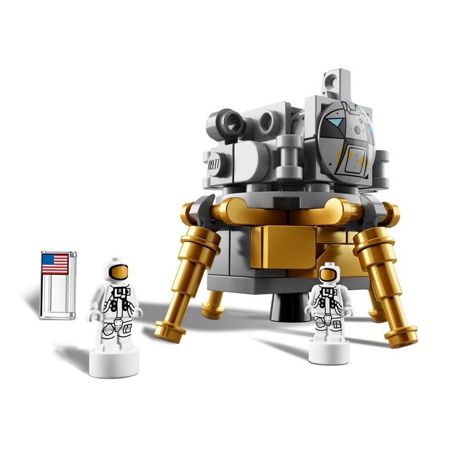 Clearance - Lego Ideas Lego Nasa Apollo Saturn V - Curbside Pickup Crazy Deal-O-Rama:£67[jcb10998ba]