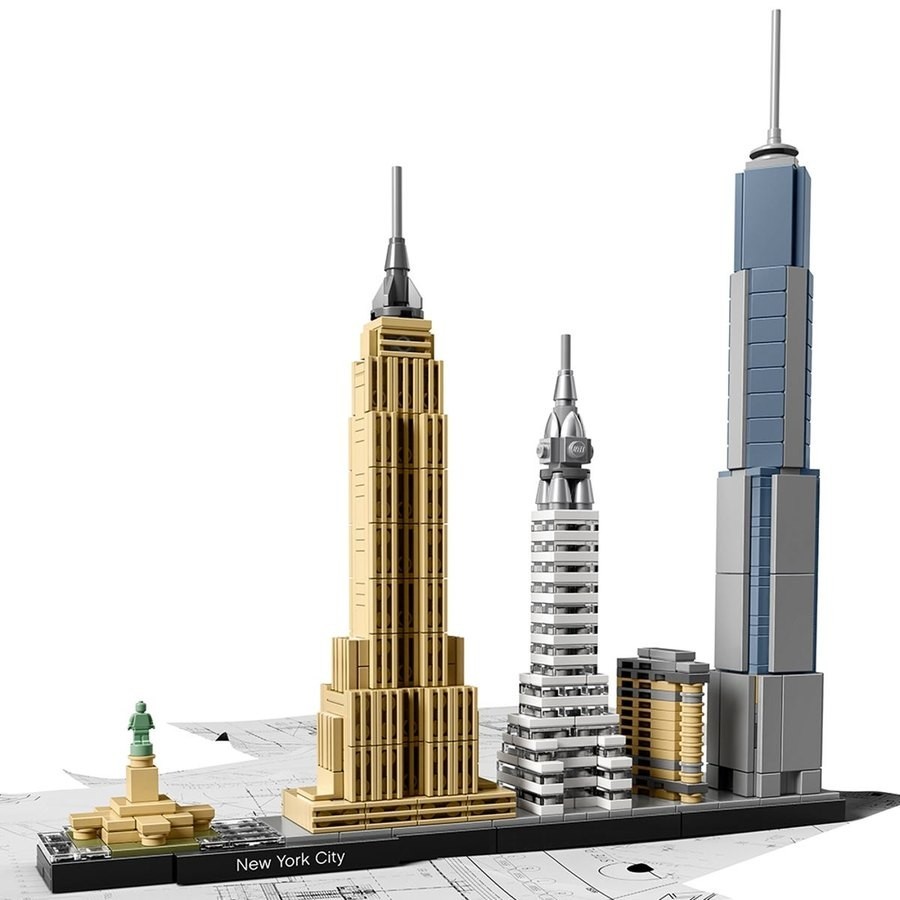 Closeout Sale - Lego Architecture Nyc Urban Area - Half-Price Hootenanny:£46