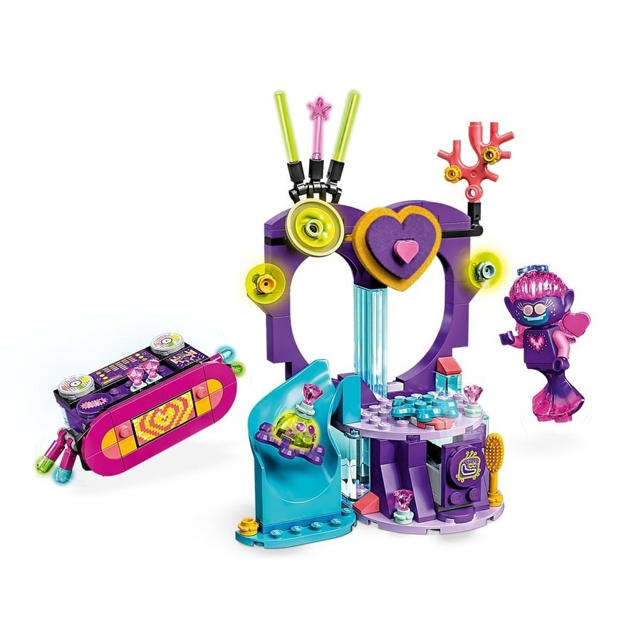 January Clearance Sale - Lego Trolls World Tour Techno Coral Reef Dancing Party - Two-for-One:£19