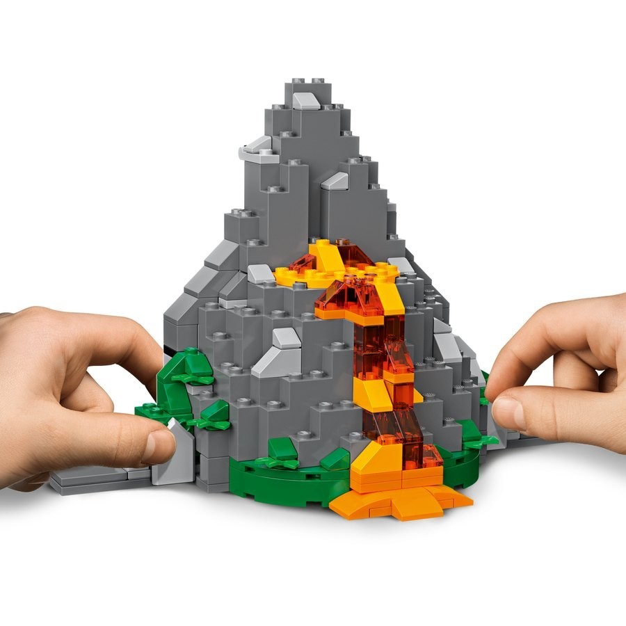 Markdown Madness - Lego Jurassic Globe T. Rex Vs Dino-Mech Struggle - Click and Collect Cash Cow:£67