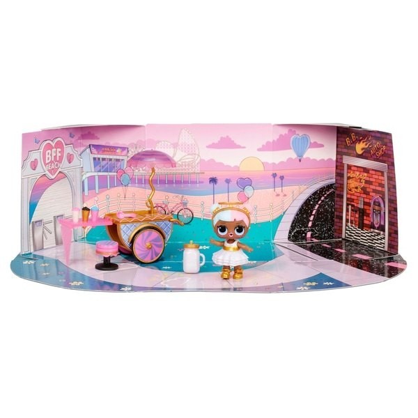 L.O.L. Surprise! Household Furniture Sweet Boardwalk and Sweets Toy