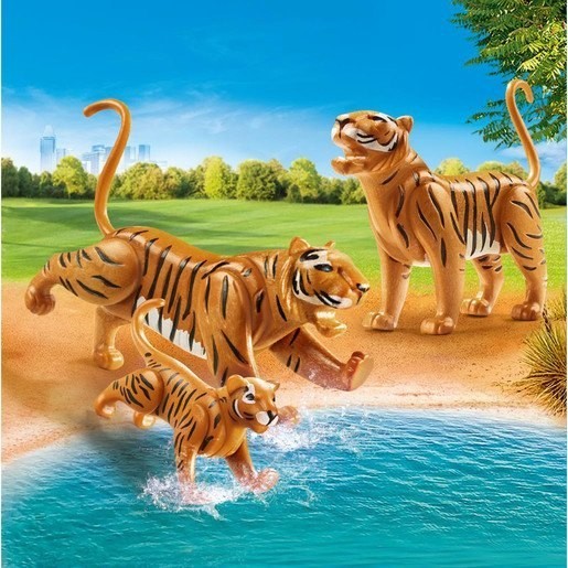Playmobil 70359 Household Enjoyable Tigers with Cub