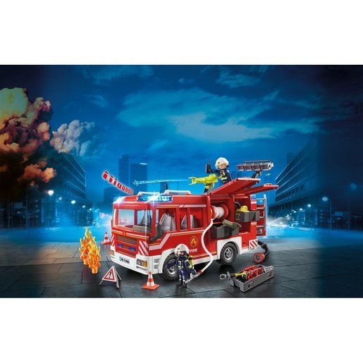 Playmobil 9464 Urban Area Action Fire Engine along with Working Water Cannon