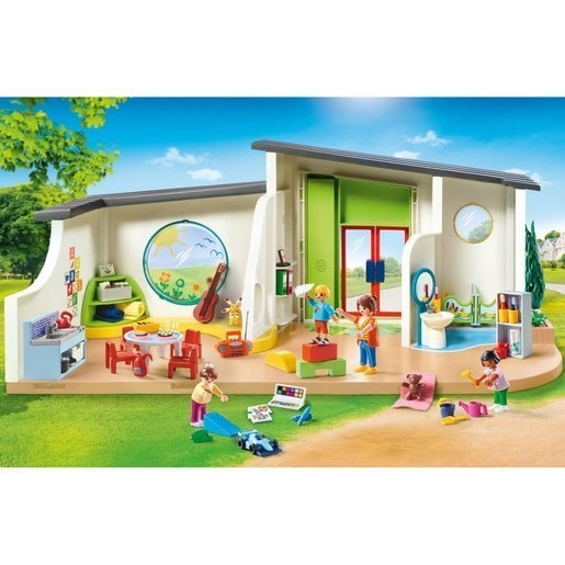 70% Off - Playmobil 70280 Urban Area Lifestyle Daycare Rainbow Daycare Playset - End-of-Year Extravaganza:£47[neb9385ca]