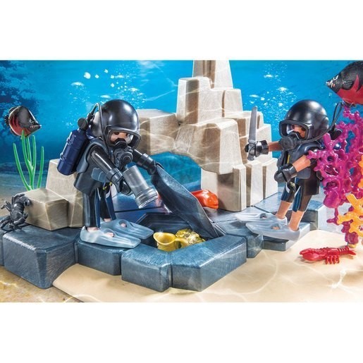 Gift Guide Sale - Playmobil 70011 Super Place Cops Dive Device with Surprise Jewel - Mother's Day Mixer:£19