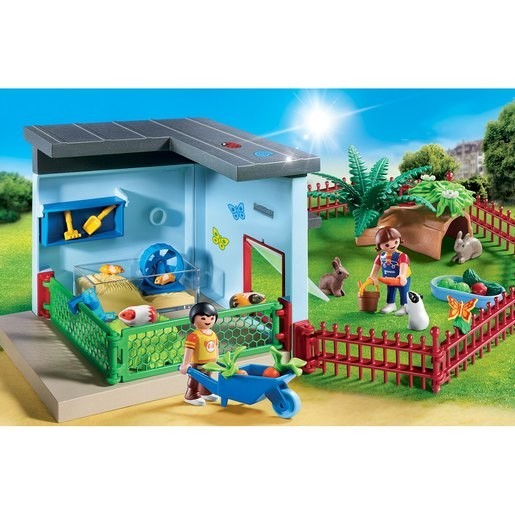 Playmobil 9277 Area Daily Life Small Animal Boarding along with Hamster Tire