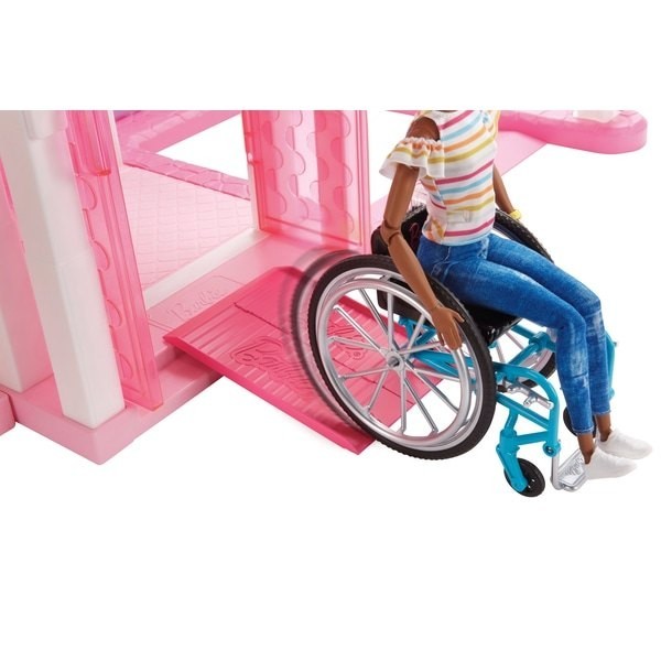 Barbie Fashionista Figurine 133 Mobility Device along with Ramp