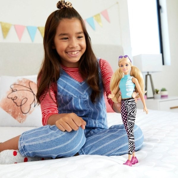 Clearance - Barbie Fashionista Toy 158 Malibu Sporty Leggings - Mid-Season Mixer:£9