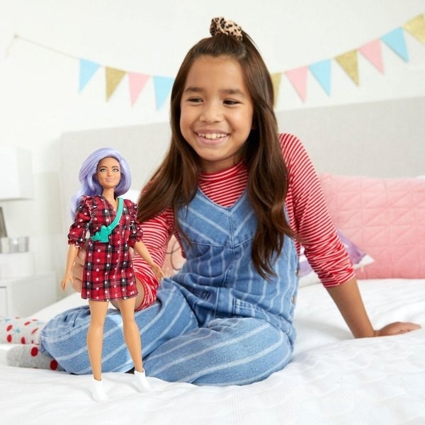 Exclusive Offer - Barbie Fashionista Doll 157 Red Checkered Gown - Blowout:£9